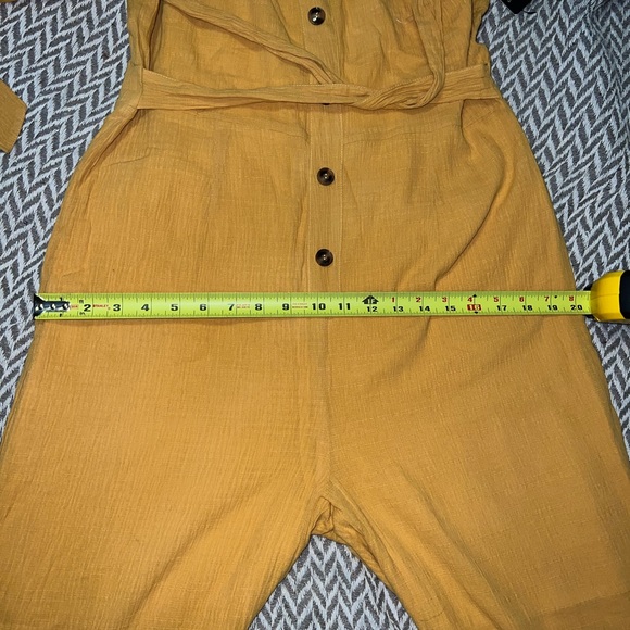 NWT Lulu's Sunny Day Dreamer Yellow Ruffled Button-Front Jumpsuit L - Picture 12 of 12